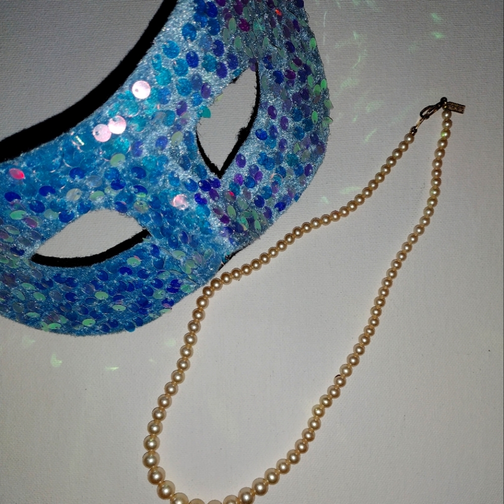 Vintage Designer Signed Marvella Faux Pearl Necklace